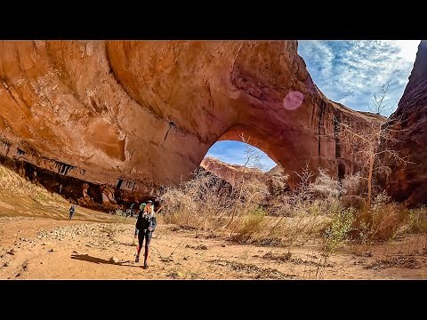 THIS AMAZING PLACE ALMOST To OURSELVES | Backpacking Coyote Gulch 2023 | Backpacking Utah