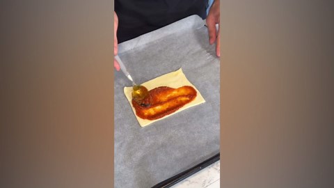 How to Make Vegan Pesto Twists | Flaky Puff Pastry with Herby Dairy-Free Pesto