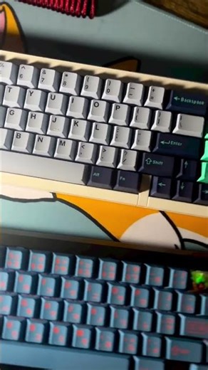 CLONES VS REAL GMK custom keyboard keycaps #keyboardreview #keyboardsounds #typingsound
