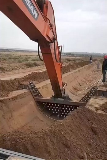 21K views · 53 reactions | Modern excavator dredging drainage #civilengarchi #civilengineeringarchitect | Civil Engineering&Architecture | Facebook