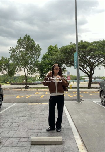 Best Cheap Coffee in Oslo: Luckin Coffee Review