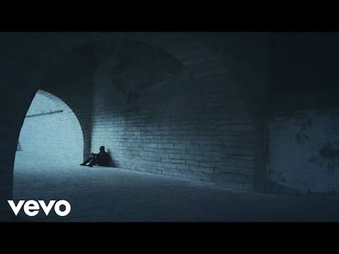 Alan Walker - Faded ( Official Video)