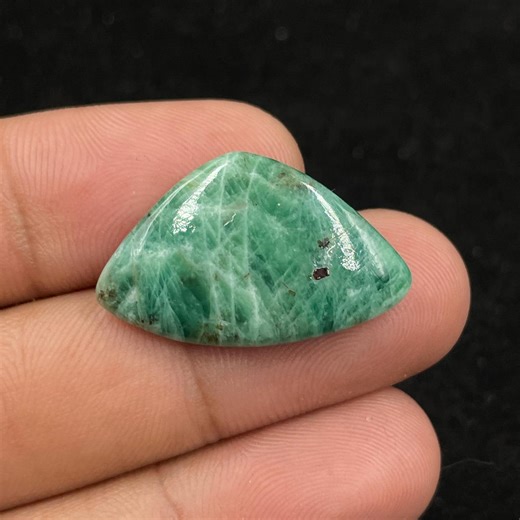 Hackmanite, Color Change UV Reactive, Fluorescence Crystal, Freeform Cabochon,(28x18x5 Mm,18 Cts)…ahb-30 - Etsy