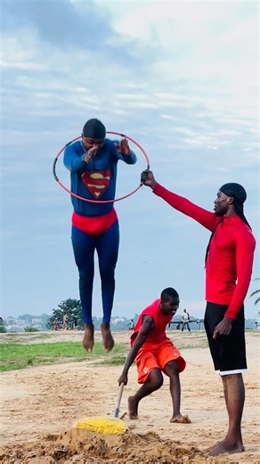 Un poursuite qui fini avec un salto incroyable #shorts #africa