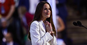 Watch: First daughter Ashely Biden speaks about father, President Biden, at DNC