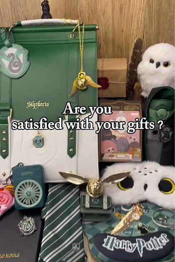 Harry Potter Scoop Order: Packing 15 Slytherin Balls
