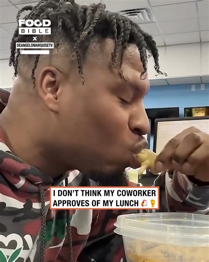 I started eating chicken feet at my desk 😅😅 | FOODbible