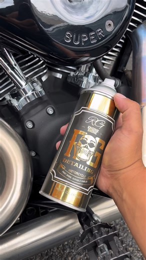 RG Engine Shine restores dull or faded engines. Brightens color and gives a clean finish. 🏆 - Available for purchase at ~ www.rglosangeles.com or click “VIEW SHOP”. - - #fyp #detailing #harley | RG Los Angeles