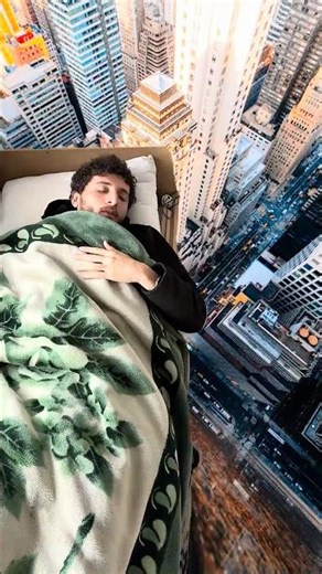 لما توقع وانتا نايم 😅