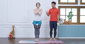 タオルを使って簡単トレーニング！内ももとお尻に効くジャンプエクササイズ