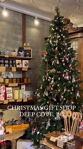 Support BC Buy Local Week this holiday season by knocking off some of your list at your favourite North Shore businesses — like Buzz Coffee Bar in Deep Cove! 📍 Buzz Coffee Bar 📽️ IG @buzzcoffeebar 🔹 Shops in the Deep Cove area to grab your holiday gifts: Novel Books & Cafe, Dip Co. Sandwich, A'hoy. 🍁 Proudly supporting Canadian businesses on Vancouver’s North Shore | Vancouver's North Shore