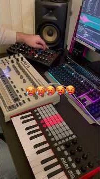 #foryou #techno #behringer #modeld #rd9 #massive #synth #swavston