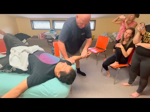 Deep tissue shoulder massage. Raynor Naturopathic massage shoulder techniques.