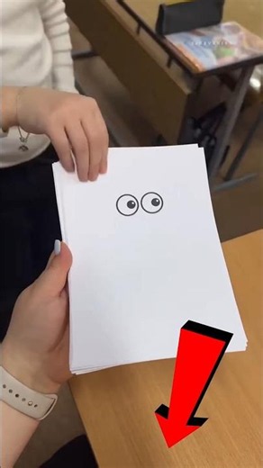 This teacher uses a strange method to check her students' creativity