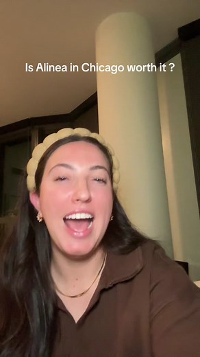 If you’ve been to Alinea in Chicago, did you think it was worth it?? #alineachicago #finediningchicago #chicagorestauranttok #chicagofoodie #alinea