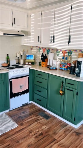 A cozy green kitchen tour