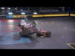 BattleBots Bounty Hunters: Rusty vs CopperHead