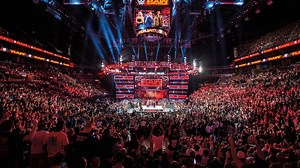 33-year-old shows off incredible body transformation ahead of WWE RAW