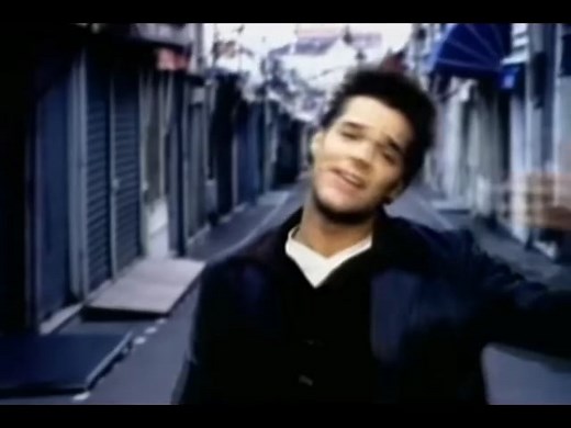 Ricky Martin - María (Video (Spanglish) (Remastered)) - YouTube