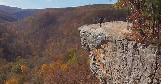 College student dies in cliff fall while positioning herself for a photo