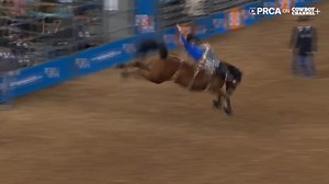 Rusty Wright flew to the lead at the RODEOHOUSTON SuperSeries 2 Round 1 with an 85-point ride Cervi Rodeo's Blood Angel. | PRCA ProRodeo