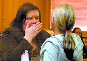 Kimberly Clark Saenz - Alchetron, The Free Social Encyclopedia