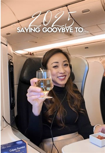 To all of my followers that have watched my travels through Instagram this year, I truly appreciate you so much 💕 This was an absolutely CRAZY year of travel. I feel like I was gone for a good chunk of the year! I have a lot in store for 2026 and I can’t wait. I’ve recently started TikTok and slowly trying out YouTube. I’m also trying my hardest to get back on the blog because I know you OG’s love the blog. But for now, here is a little tribute video to 2025! #travelreels #2025travels #lookingb