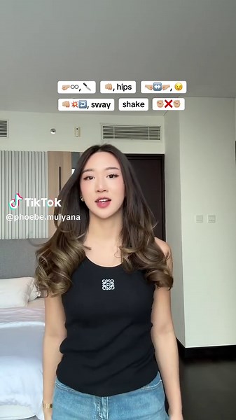 Phoebe (@phoebe.mulyana)’s videos with som original - csabekew