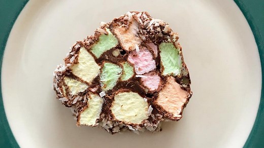 How To Make No-Bake Cathedral Window Cookies