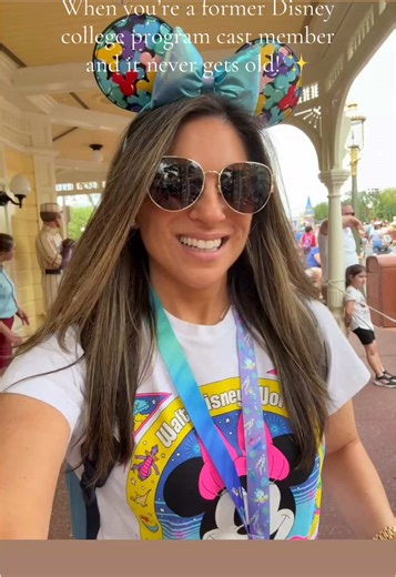Natalie Pasquarella (@natalienews) - Disney College Program Alumni Cherish Magical Memories
