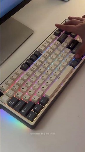 Royal Kludge RK87 Pro – Compact & Smooth Typing Experience ⌨️🩵