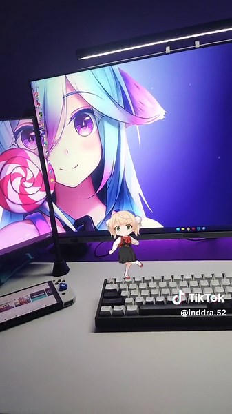 Tutorial Dance WA DA DA: Learn the Trending Moves