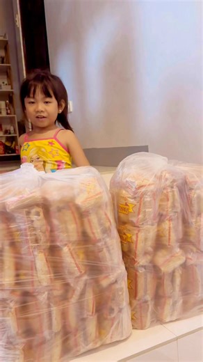 Ready for the Parade tomorrow 🍬 🍭 🥖 | Julius Josue