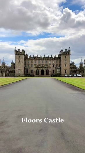 Exploring Floors Castle: A Stately Manor of Architectural History