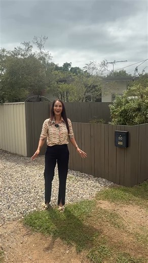 A UNIQUE OPPORTUNITY IN BRIGHTON! 50 Speight St, Brighton ⚡️ Situated on a generous 646 square metre block, this unique property features two homes, making it an ideal opportunity for both investors and homeowners Inspect Saturday 10:00am - 10:30am | Sandgate Real Estate | Facebook