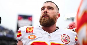 This Top-Rated Samsung TV Is on Sale, and It's the Best Way to Watch the Big Game