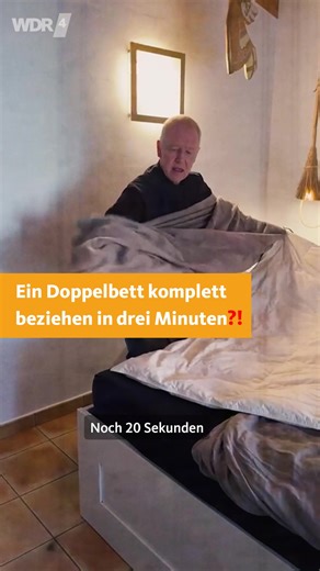 Ein Doppelbett komplett beziehen in drei Minuten? Kein Problem, behauptet WDR 4-Moderator Jürgen Mayer. Frau Mayer ist skeptisch. Schafft Jürgen das? | WDR 4
