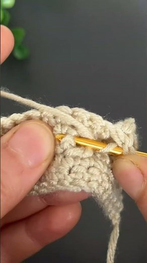 Only 2 Rows?! 😍 Easy Crochet Baby Blanket for Beginners #crochet #shorts
