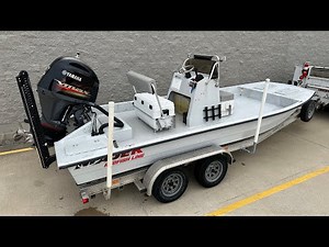 Launching a MAJEK 21’ RFL with a 2022 175HP Yamaha SHO VMAX TRP out of the Laguna Madre
