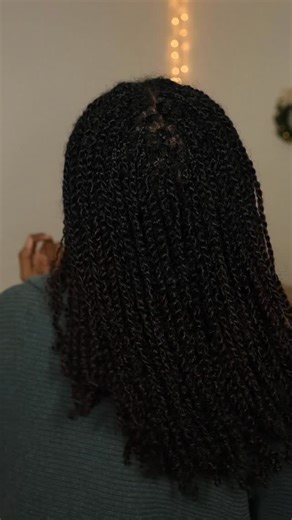 Alexis💐 on Instagram: "Are you team boneless & length or volume & shrinkage? Join the discord server, 🔗 in bio! —————————————————————————— Hope you enjoyed the video 💙 • • • • • • If you see this, tag a friend that should try this!🔅 ——————————————————————————— • • • • • • #naturalhair #naturalhairstyle #viral #fyp #explorepage #explore #allnatural #headwrap #edges #reel #washday #hairday #twist #minitwistout #minitwistwashday #hair #minitwist #colorhair #backtoschool #edgetutorial #edges #na