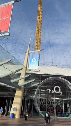 AD Come with us on a fun-filled family day, Outlet Shopping at @The O2 👨‍👩‍👧 Explore 60 designer brands like Calvin Klein, Levi’s, Nike, with discounts up to 70% off RRP year-round! A | Moniquei8