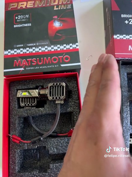 Cambio de luces halógenas a LED en Citroen DS3