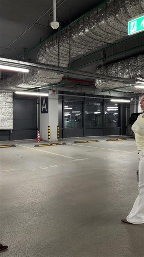 Video's van NIKKI (@nikkiseey) met оригинальный звук - NIKKI