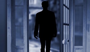 VIDEO: Living Lessons on Pesach, Narrated by Rabbi Paysach Krohn | Torah Umesorah