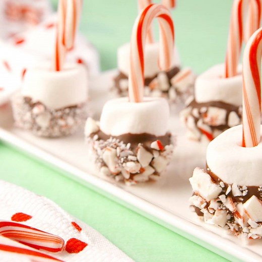 If you're wondering what to do with all of those leftover candy canes, look no further. Full recipe: http://dlsh.it/HIkoaSS | Delish