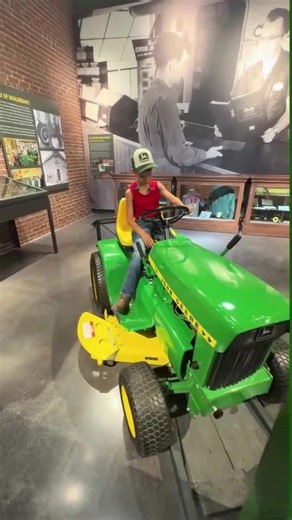 1.8K views · 14 reactions | Jackson loved at the Waterloo engine and tractor Museum in Iowa. The-001 #johndeere | Jackson Famer | Facebook