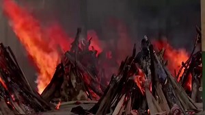 India's COVID toll tops 200,000 dead