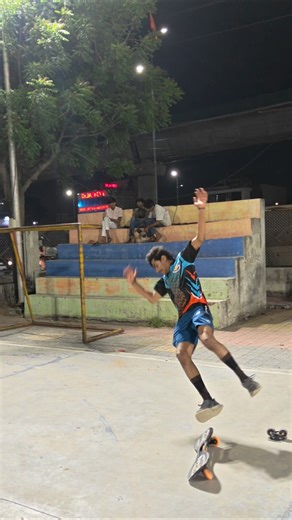 Sab fail hogye 🙂🙂 ✅#skating#skates#skate #waveboard #rollerblading #freeskate