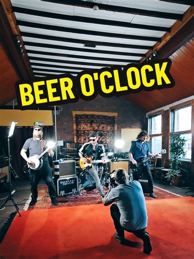 hi, we are a banjo punk band from the UK #folk #punk #celticpunk #cowpunk #punksnotdead