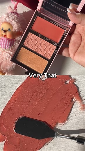 Our Cheek Clapper Collection comes in 6 shades 👉 Very That, Gworly Pop, Attention Seeker, Phat Ass, Freaky Peach, and Rich Betch. These monochromatic blush trios with versatile textures are made for mixing, matching, and blurring💗 | ONE SIZE